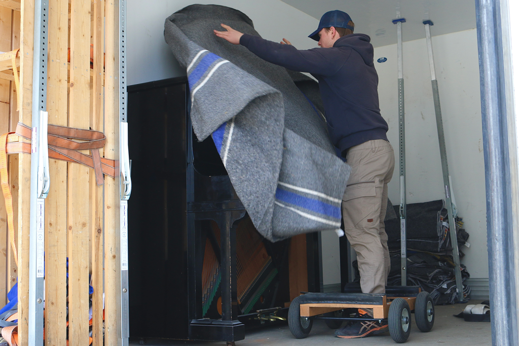 Hur vi skyddar ditt piano under transporten